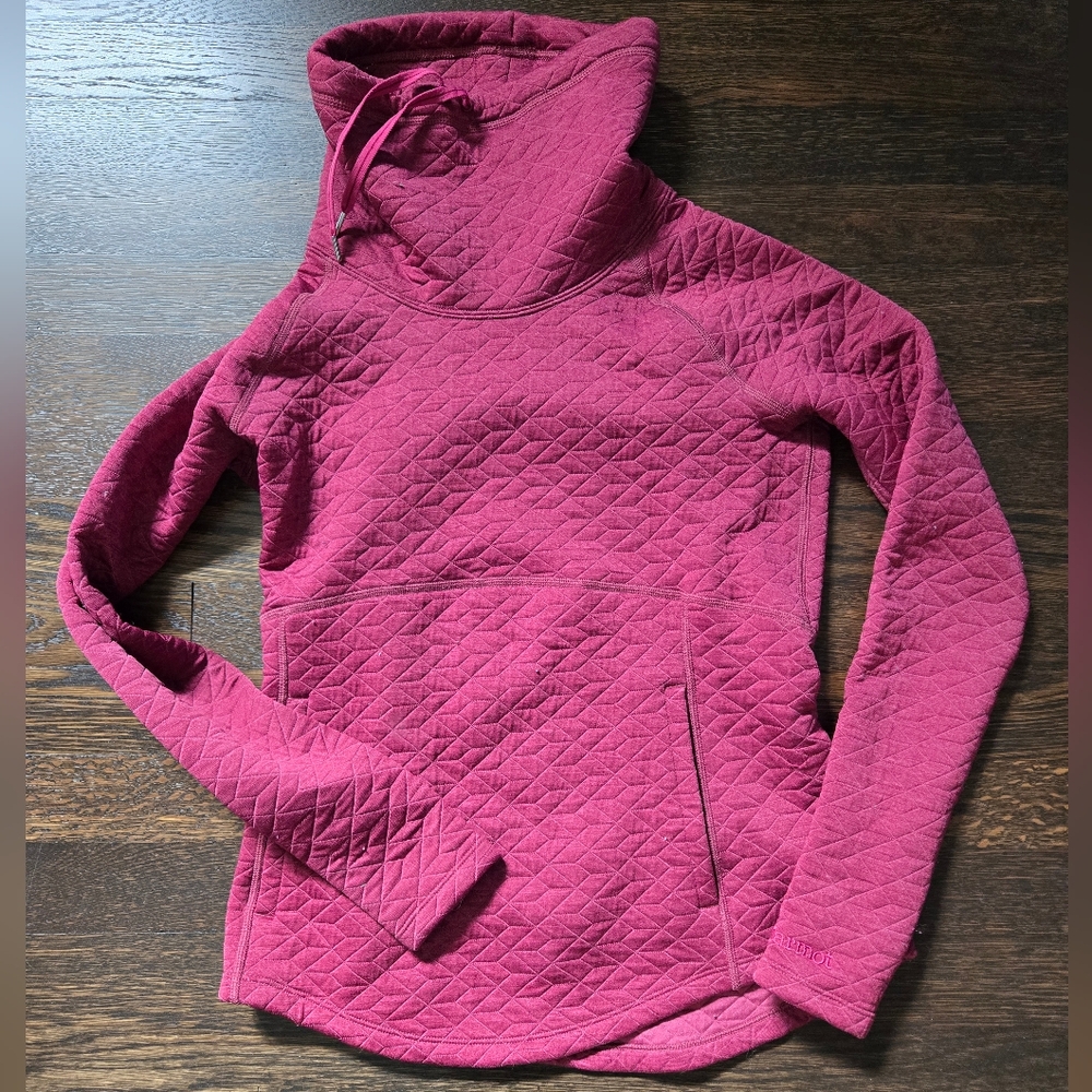 Marmot pullover sweatshirt